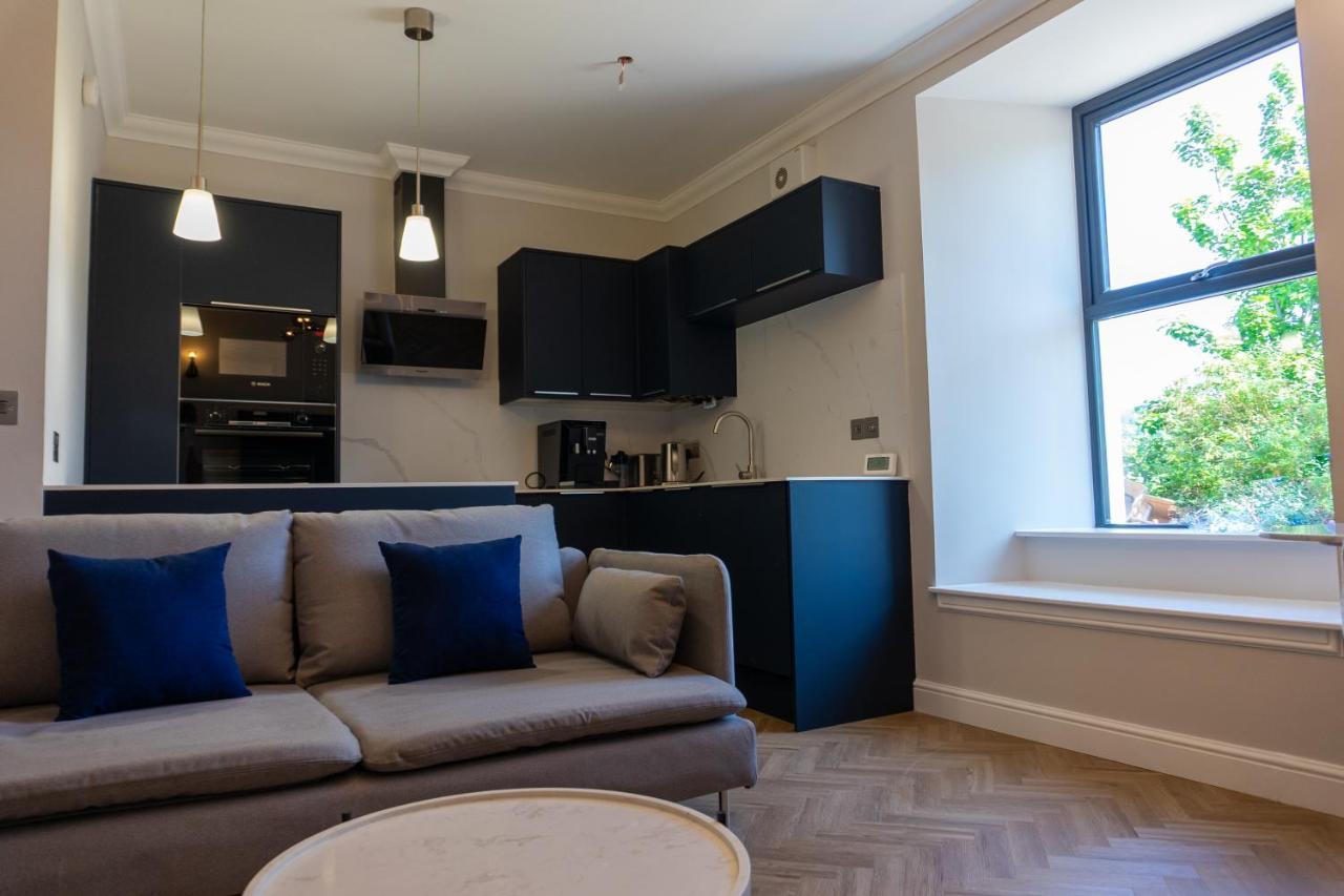 Oban Apartments Bagian luar foto