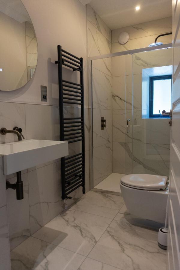 Oban Apartments Bagian luar foto